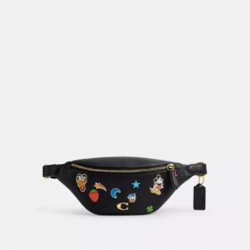 Borsetă de centură Disney X Coach Charter 7 cu imprimeu cu autocolante