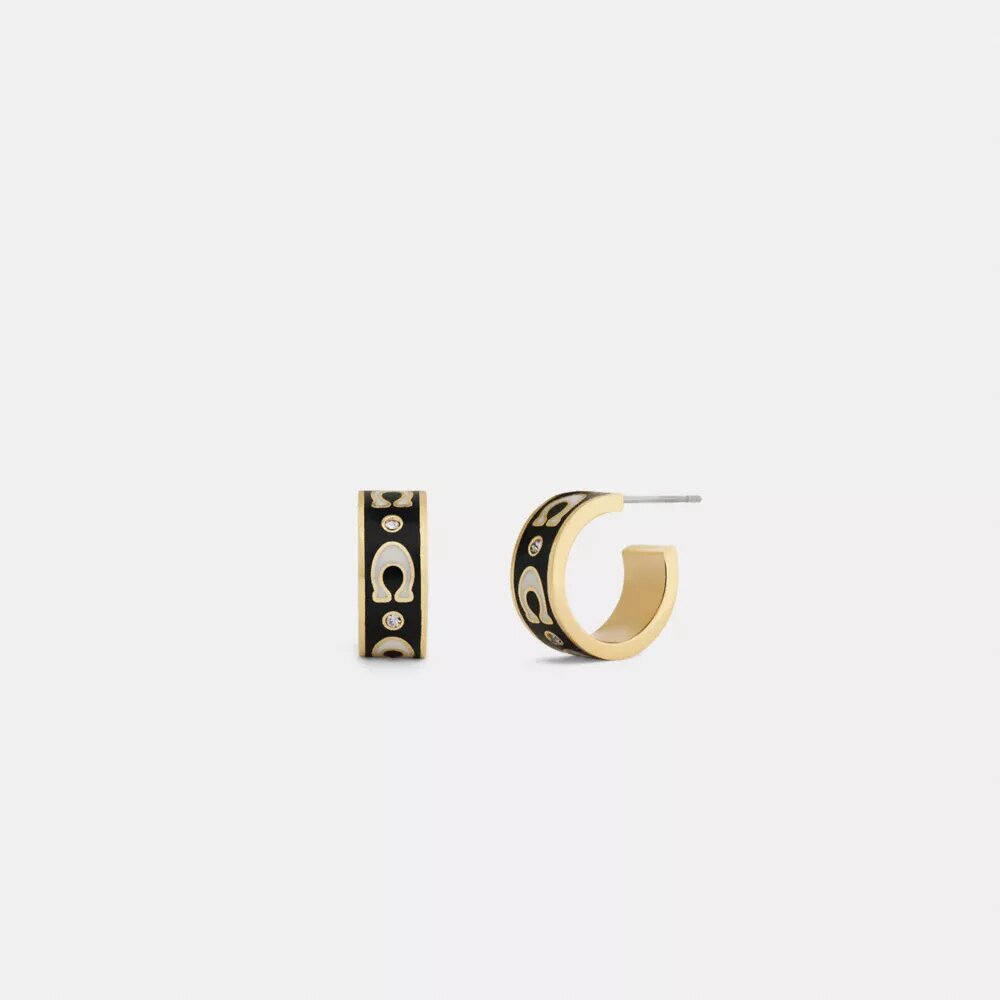 Cercei Huggie cu motiv repetat „C”