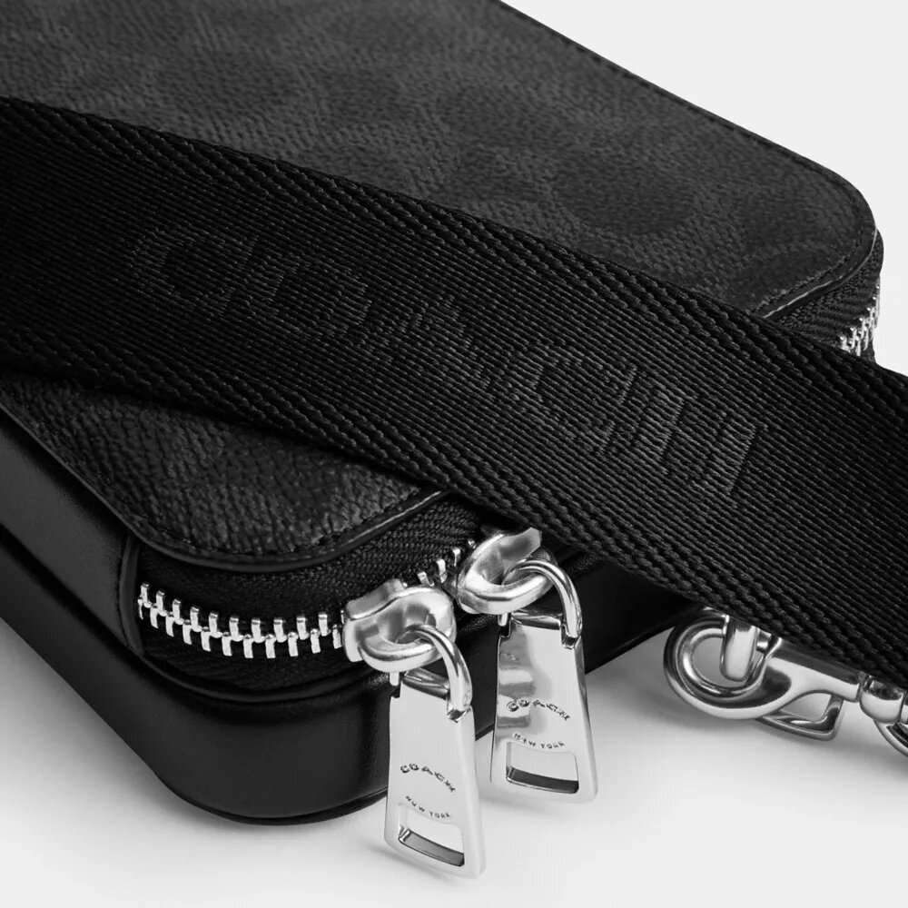 Geantă crossbody Clinton din Signature Canvas