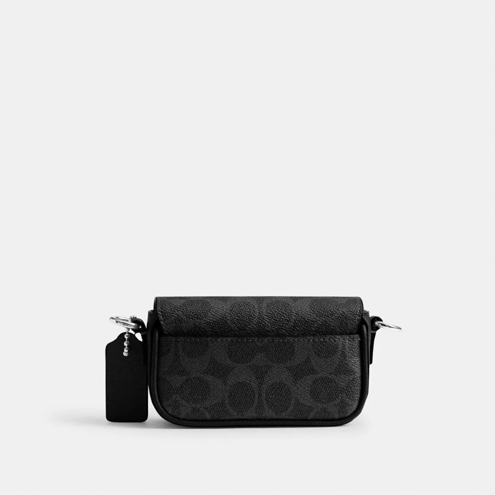 Geantă crossbody cu clapă și curea transversală din Signature Canvas