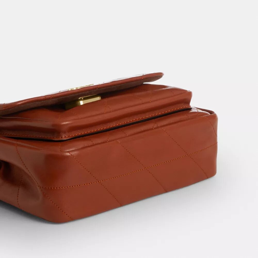Geantă crossbody Elodie 18 cu matlasare