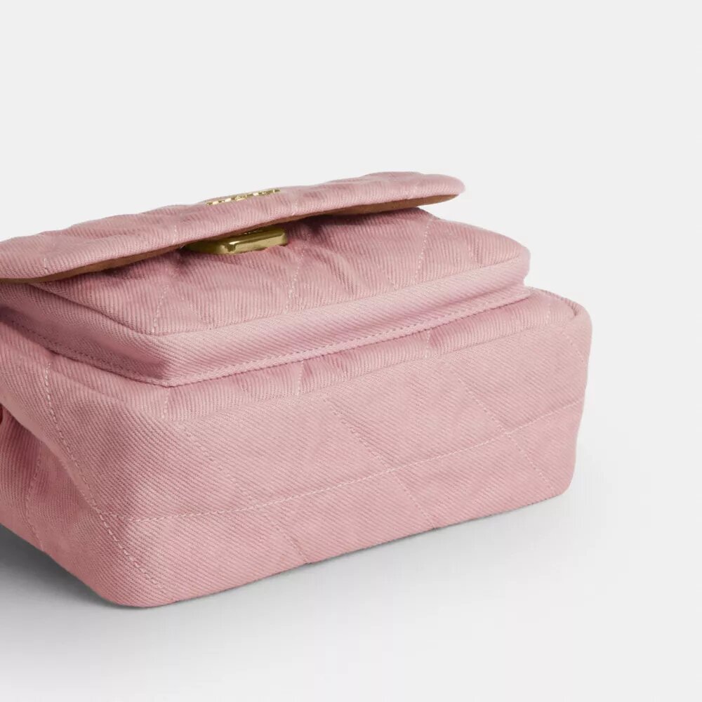 Geantă crossbody Elodie 18 din denim „Loved” cu matlasare