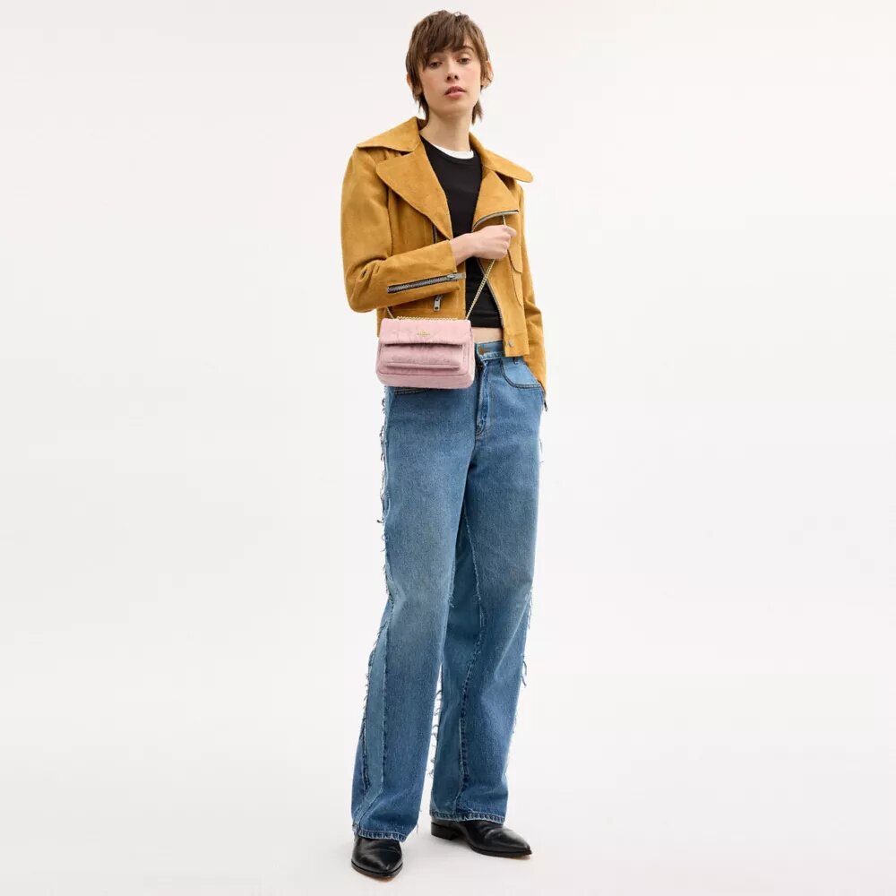 Geantă crossbody Elodie 18 din denim „Loved” cu matlasare