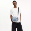 Geantă crossbody Fletcher din denim semnătura Loved