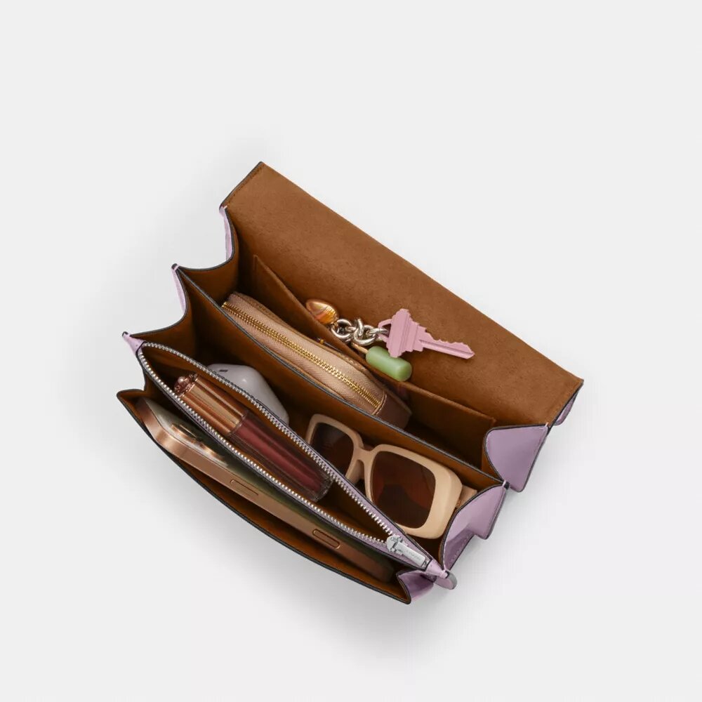 Geantă crossbody Klare din piele semnătură