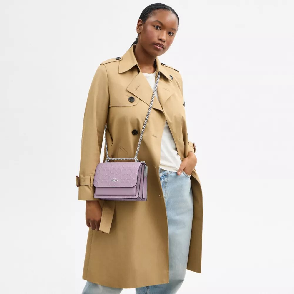 Geantă crossbody Klare din piele semnătură
