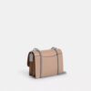 Geantă crossbody Klare din Signature Canvas