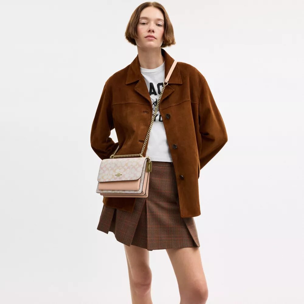 Geantă crossbody Klare din Signature Canvas