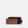 Geantă crossbody Mila cu Signature Canvas