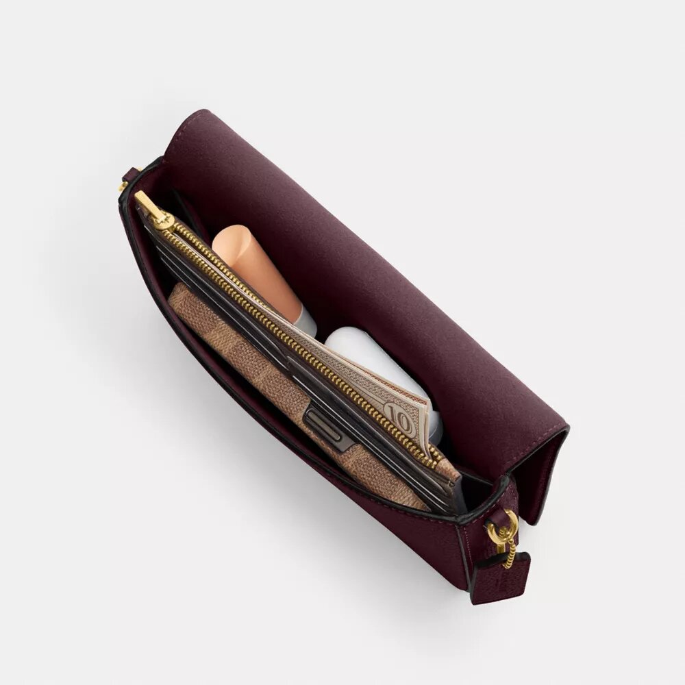 Geantă crossbody Mila cu Signature Canvas