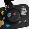 Geantă de umăr subțire Disney X Coach Charter cu imprimeu cu autocolante