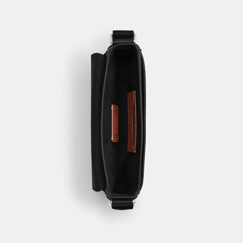 Geantă mică cu clapă și curea transversală Jack