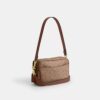 Geantă mini Carey crossbody din Signature Canvas