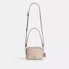 Geantă mini Carey crossbody din Signature Canvas