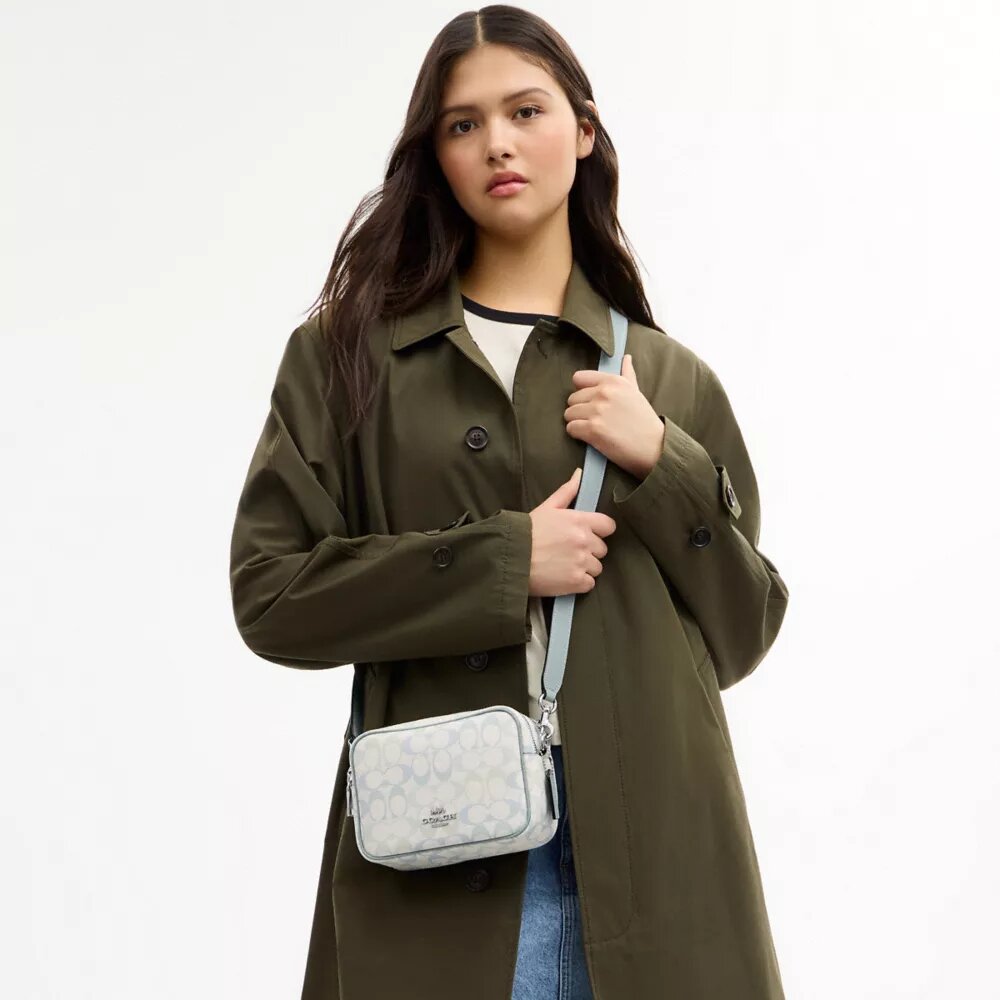 Geantă mini Carey crossbody din Signature Canvas