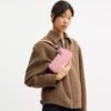 Geantă mini crossbody Teri din piele semnătură cu pandantiv în formă de inimă