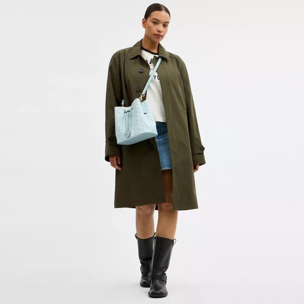 Geantă tip sac Rowan din Signature Canvas