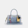 Geantă tip satchel Rowan din denim „Loved” cu pandantive pentru genți