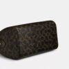 Geantă tip satchel Rowan din pânză Signature Canvas cu pandantive pentru genți