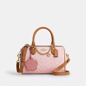 Geantă tip satchel Rowan din Signature Canvas cu pandantive