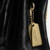 Gență crossbody Elodie 18 din Signature Canvas