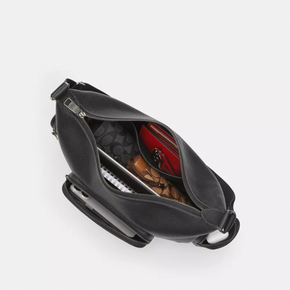 Gență crossbody Finn cu buzunare