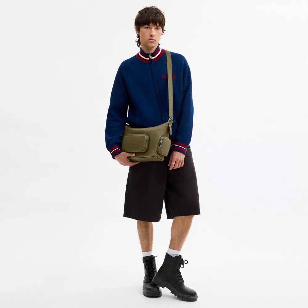 Gență crossbody Finn cu buzunare