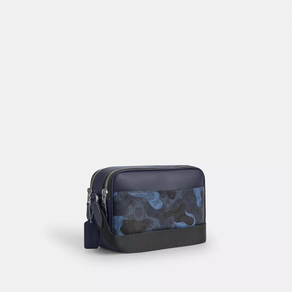 Gență crossbody Graham cu imprimeu camuflaj caracteristic