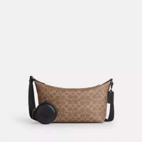 Gență crossbody mică model Finn cu portfard din Signature Canvas