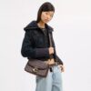 Gență de umăr moale din țesătură Soft Tabby, cu model Jacquard caracteristic