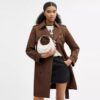 Genți crossbody Carmen mini cu curea transversală și nituri în formă de inimă