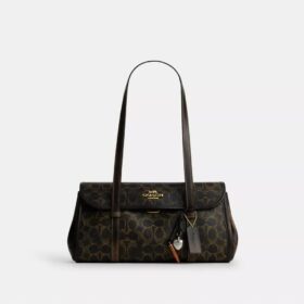 Genți de umăr cu clapă Bridget din Signature Canvas, cu pandantive