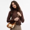 Genți de umăr Emily din piele de vițel cu imprimeu de vacă