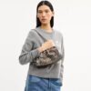 Genți de umăr Faye din jacquard semnătură cu broderie florală