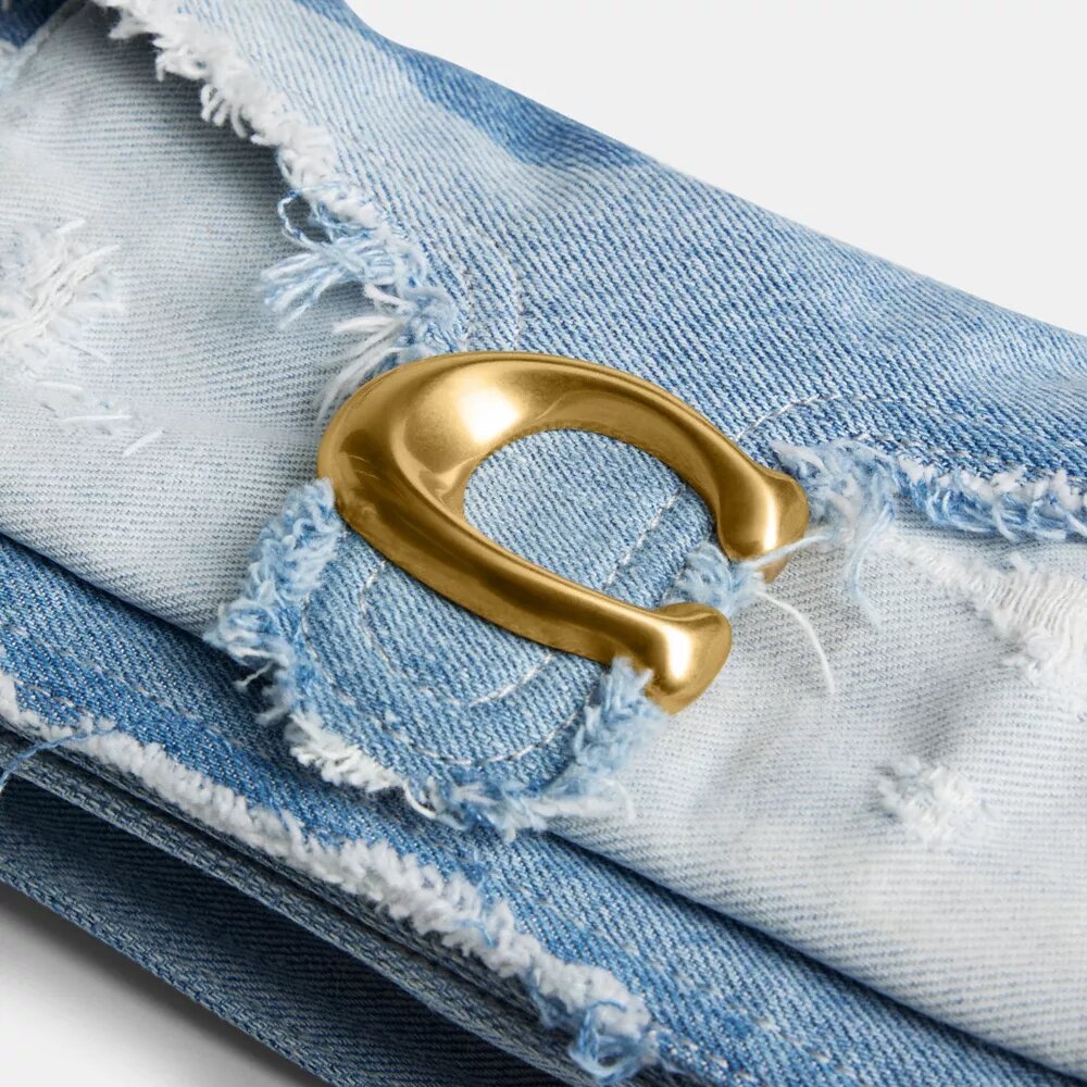 Genți de umăr Tabby 26 cu patchwork din denim reciclat