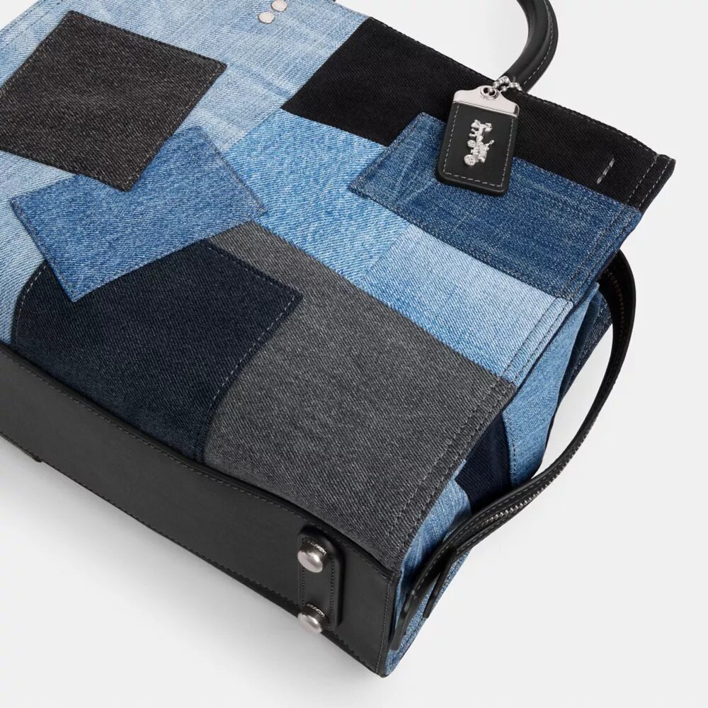 Genți Rogue cu patchwork din denim reciclat