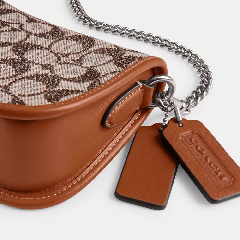 Genți Swinger 20 cu lanț din jacquard cu model Crystal Signature