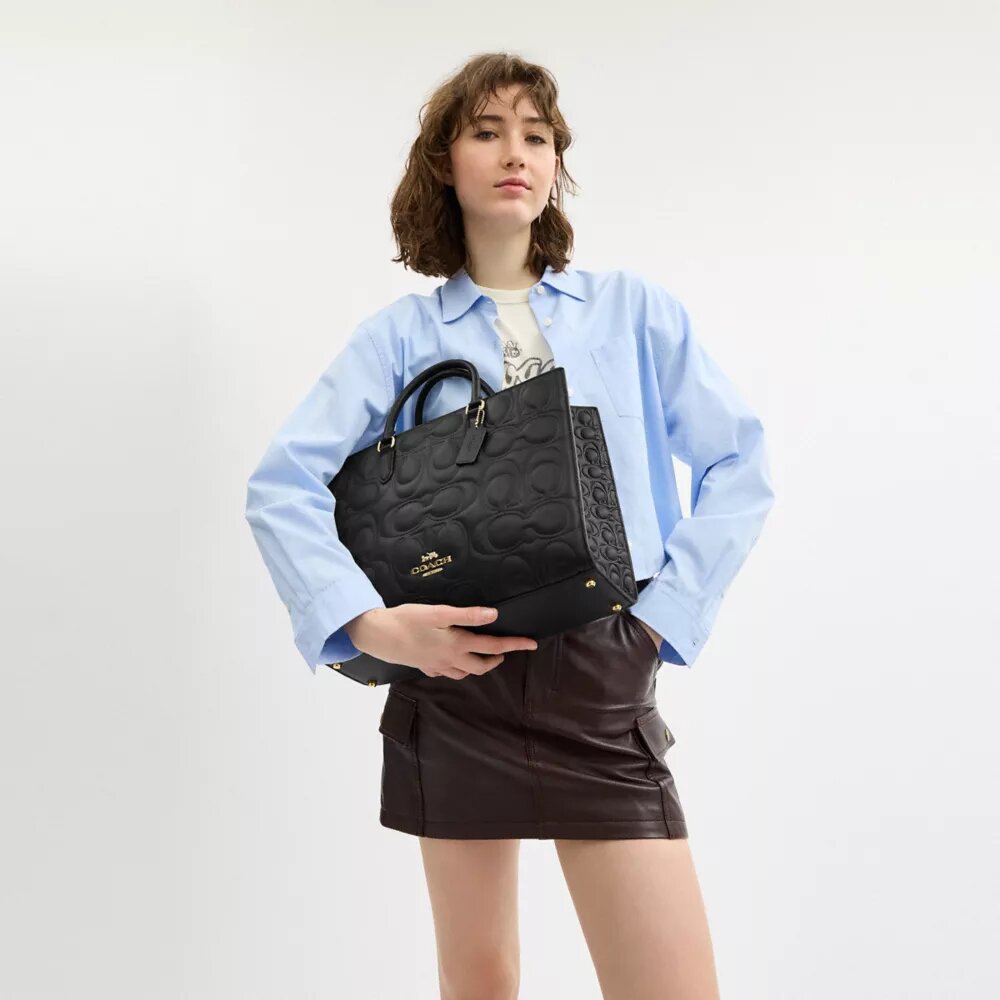 Genți Tote Maggie din piele semnătură