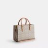 Genți Tote Maggie din Signature Canvas