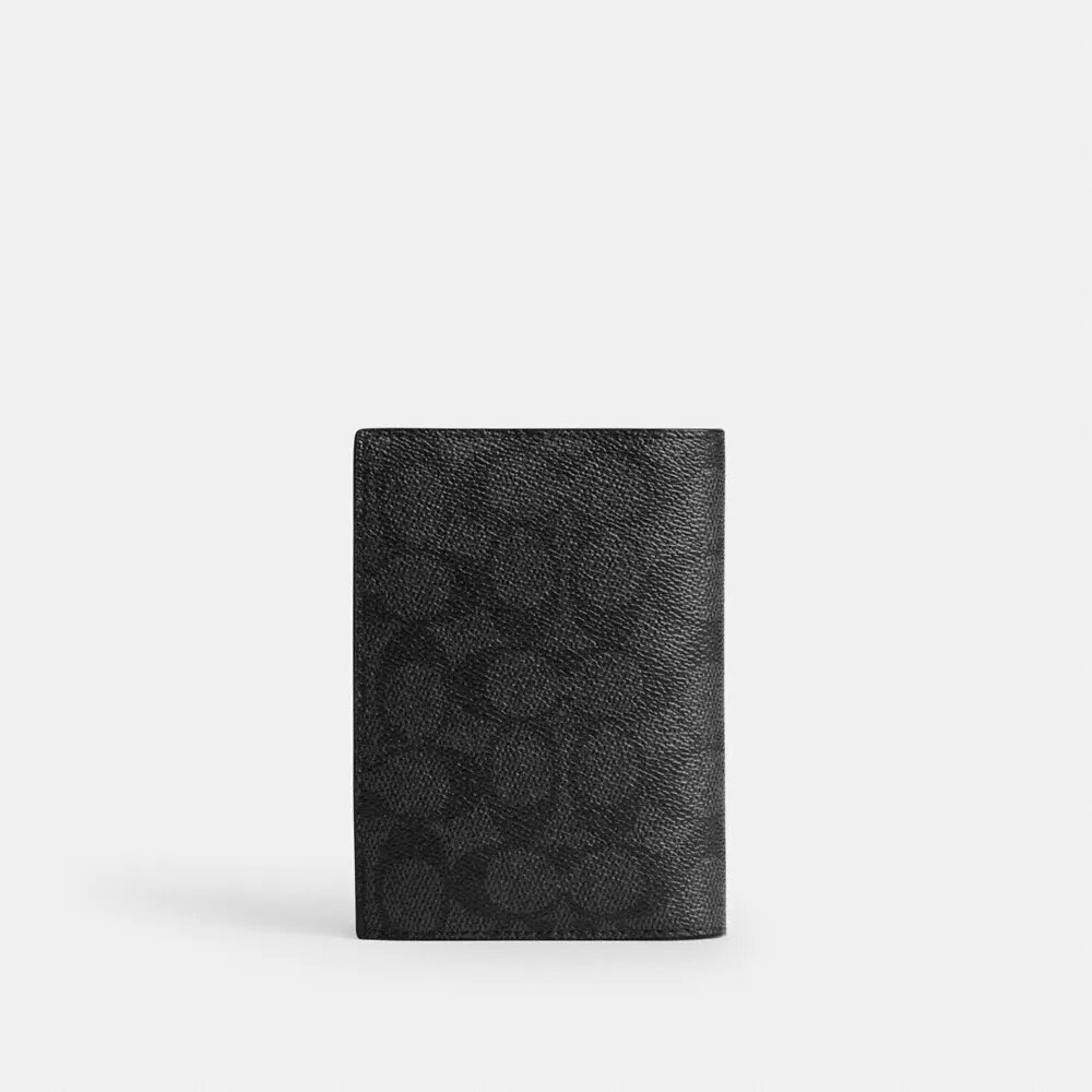 Husă pentru pașaport din Signature Canvas cu patch-uri