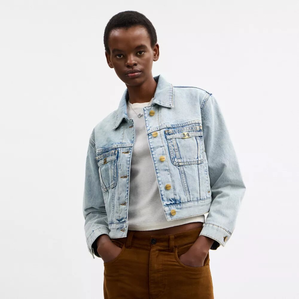 Jachetă scurtă de tip „trucker” din denim Heritage C, din bumbac organic, cu guler din piele de oaie