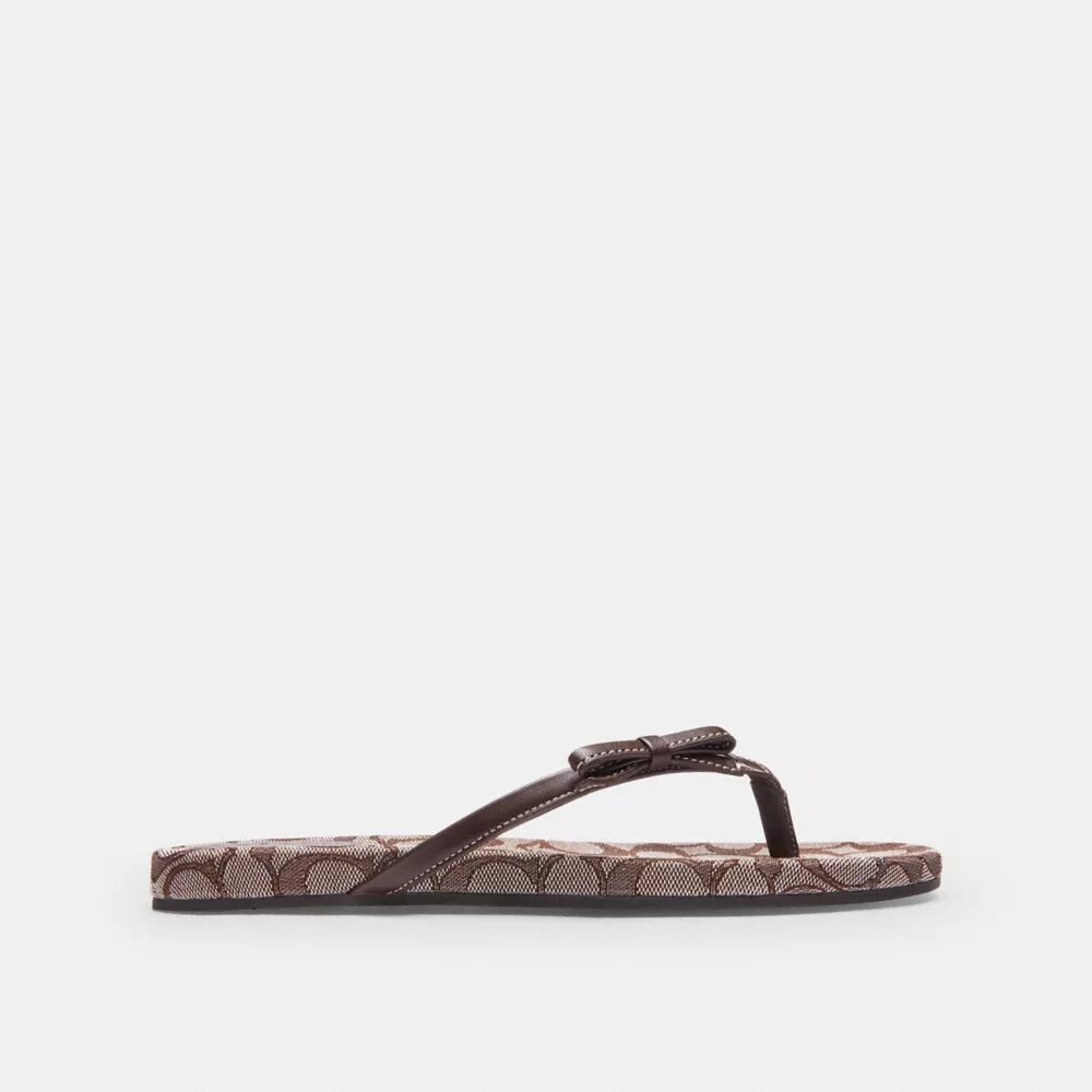 Șlapi cu fundă în modelul Jacquard Signature