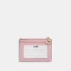 Mini Skinny Id Case din denim „Loved” cu matlasare și pandantive