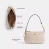 Nolita 19 din Signature Canvas