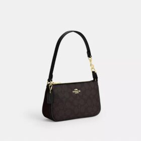 Nolita 19 din Signature Canvas
