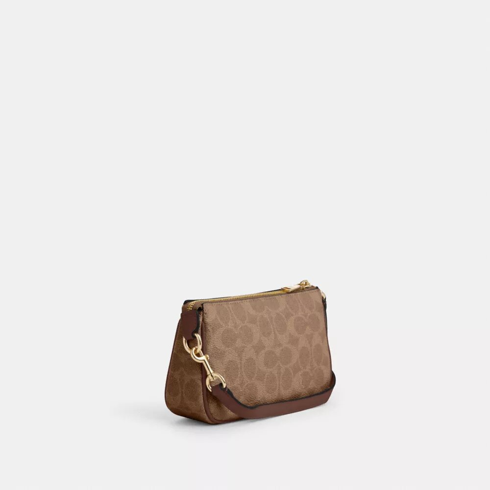 Nolita 19 din Signature Canvas