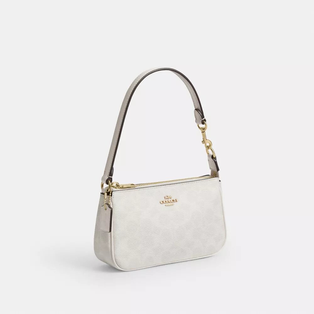 Nolita 19 din Signature Canvas