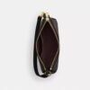 Nolita 19 din Signature Canvas