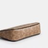 Nolita 19 din Signature Canvas