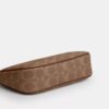 Nolita 19 din Signature Canvas